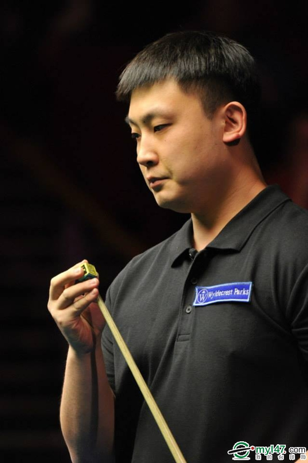 的竞争中脱 的竞争中脱